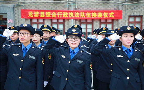 12月13日,浙江省衢州市龙游县综合行政执法